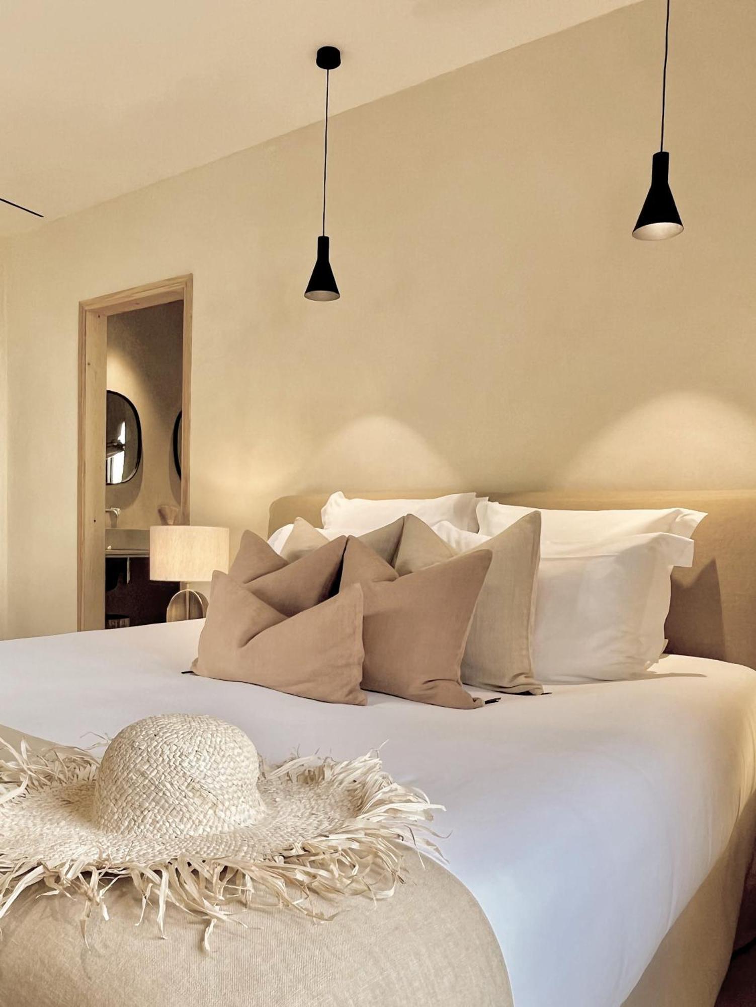 Hotel Toile Blanche